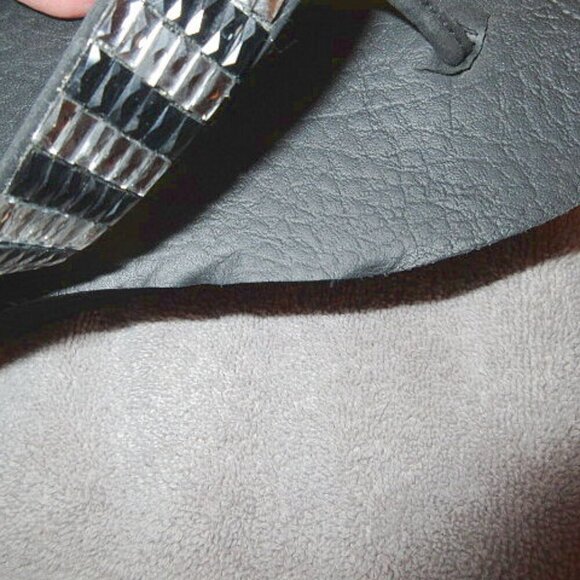 SKECHERS Yoga Foam PLATFORM Wedge SANDALS Size 10 YOGA FOAM Flip Flop SUNNY DAYS - Picture 11 of 12